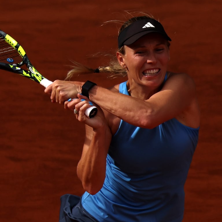 Caroline Wozniacki stumbles in clay comeback, exits Madrid in nostalgic Errani match