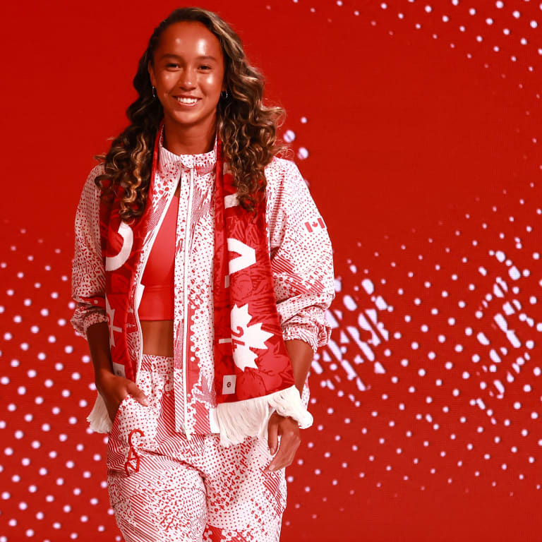 Leylah Fernandez joins Canadian Olympians to unveil the country's Lululemon Paris outfits