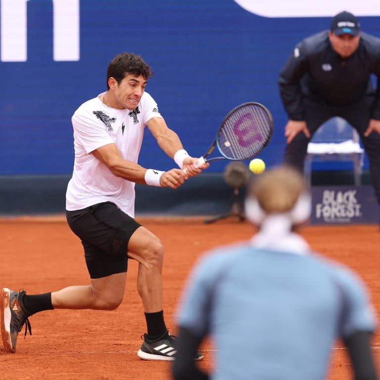 Cristian Garin repeats history by ousting Alexander Zverev in Munich quarterfinals