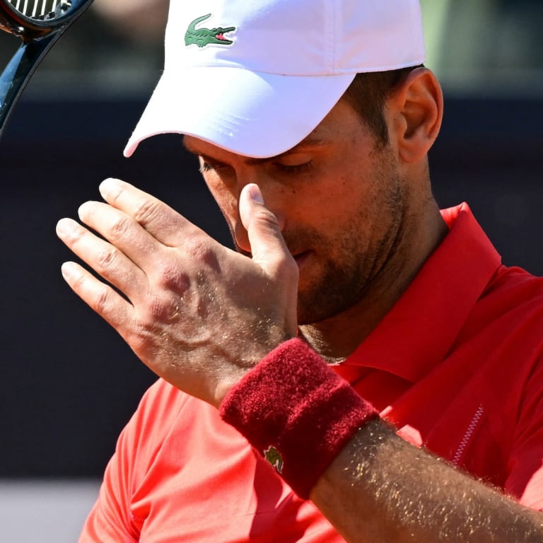 Djokovic exits Rome after head injury