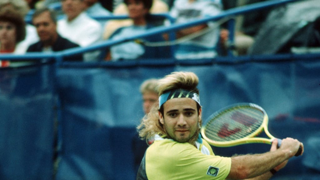 verbergen over Woordvoerder Nike wakes up the world with Agassi throwback line