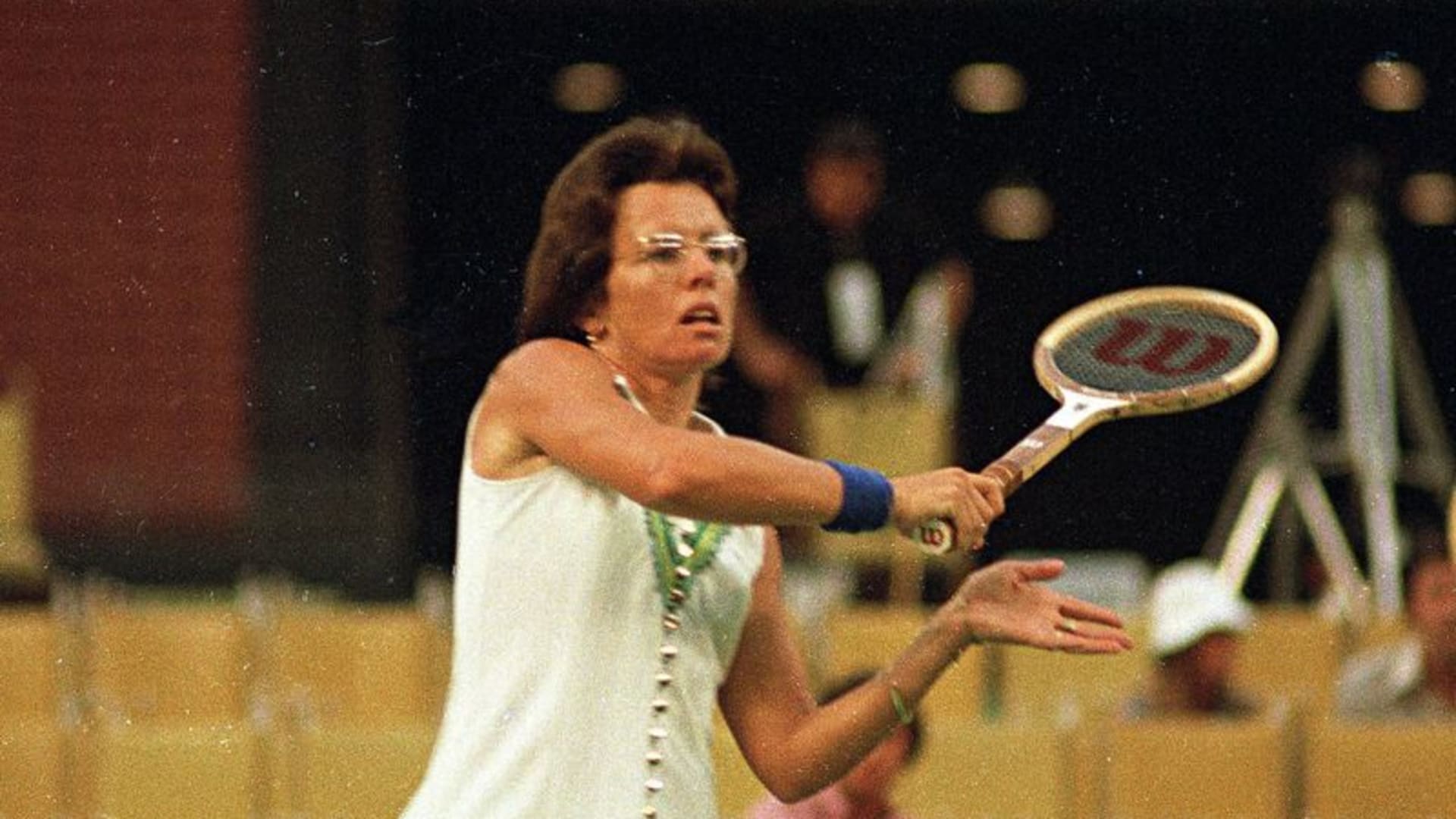 A Mighty Girl on X: #OnThisDay in 1973, @BillieJeanKing defeated Bobby  Riggs in the famous Battle of the Sexes tennis match. King would go on to  found @WomensSportsFdn, which is dedicated to