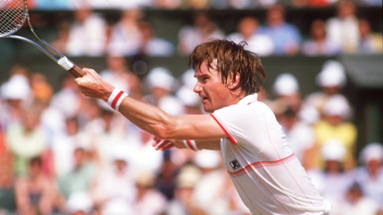 On International Lefthanders Day, a celebration of tennis' southpaws