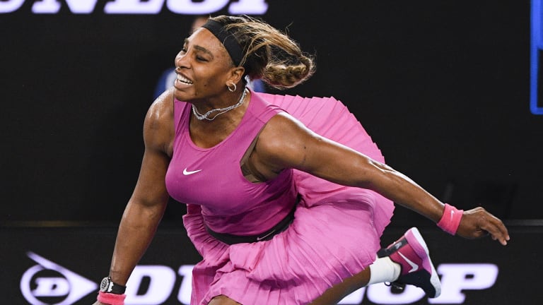 Slated to face Barty, Serena withdraws with right-shoulder injury