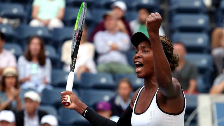 Top 5 Photos, US Open Day 1: BJK honors Althea; Venus 21-0 in openers