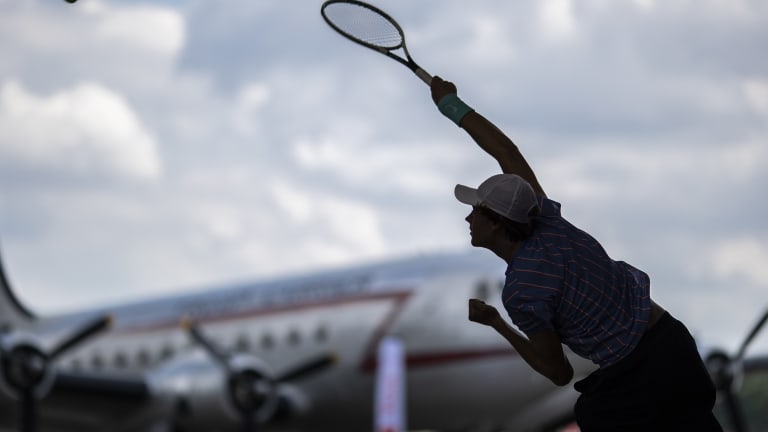 Airport tennis in Berlin: Sevastova in full flight; Sinner lifts off