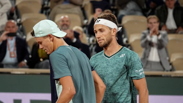 There was no love lost between Ruud and Rune after their 2022 Roland Garros quarterfinal.