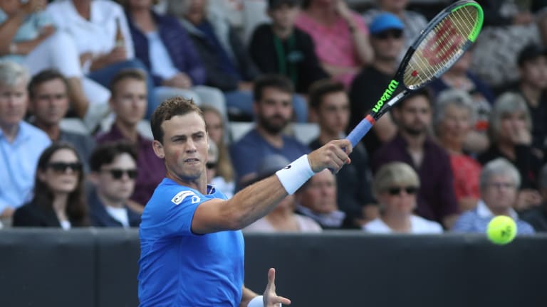 The Baseline Top 5:
ATP floaters at
the Australian Open