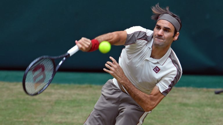 Federer tops Herbert for shot at 10th Halle title, against Goffin