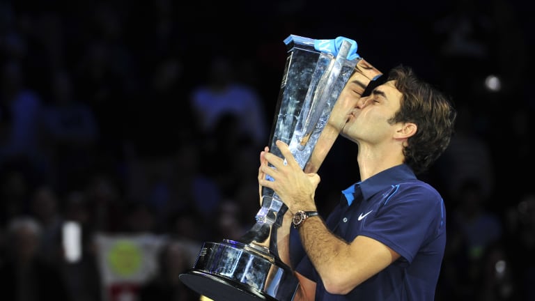 Federer closed the 2011 season out with a 17-match win streak.