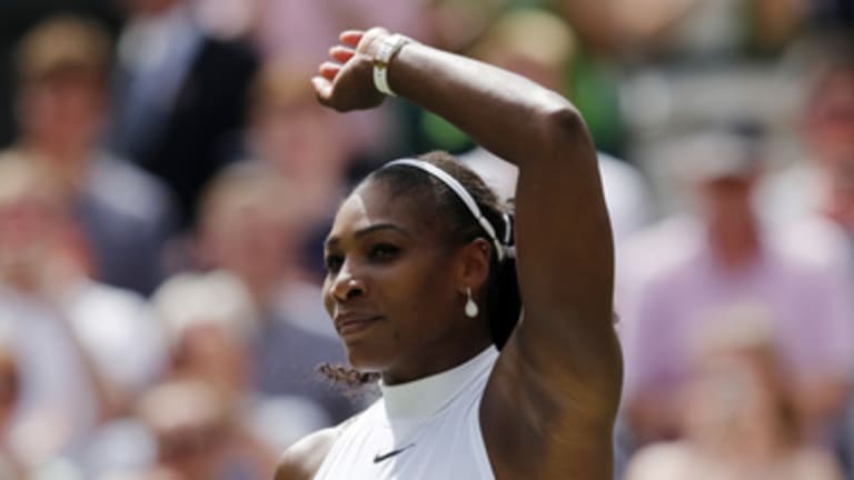Serena kicks off Wimbledon campaign with victory over unheralded Sadikovic
