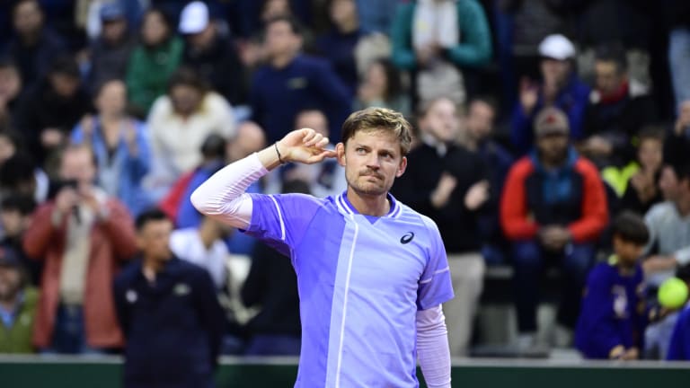 David Goffin took on a French player and the French fans.