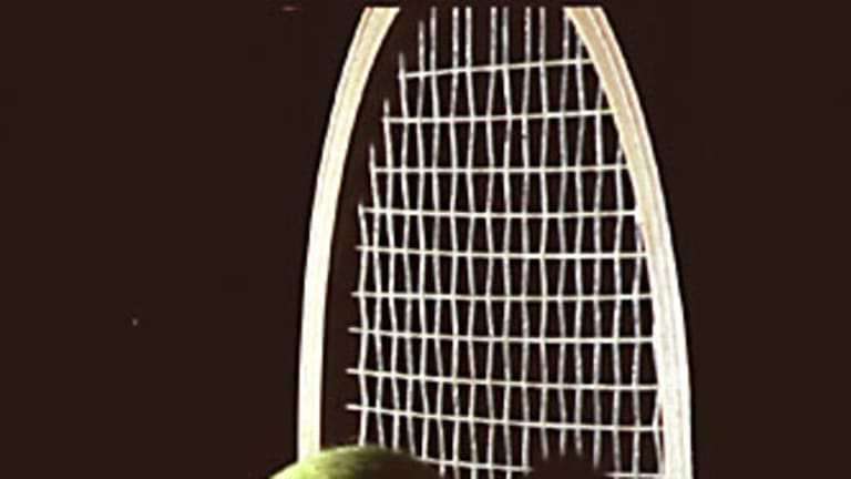 Tennisballrebound1a
