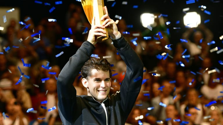 Top 5 Photos, October 27: Federer's 10th; WTA Finals action begins