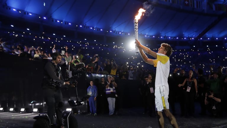 Andy Murray, Rafael Nadal flag bearers during Rio Olympics opening ceremony