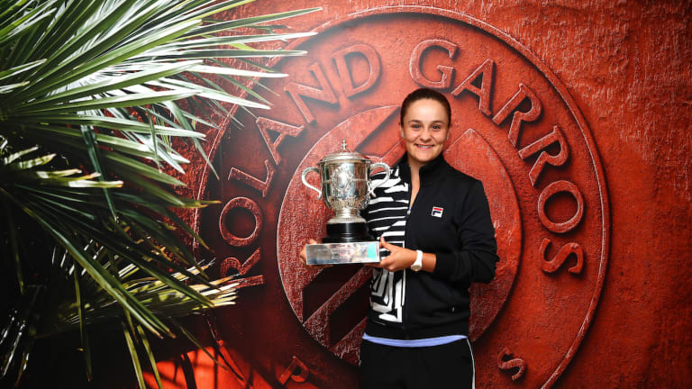 Looks of the Day:
Barty wins Roland
Garros