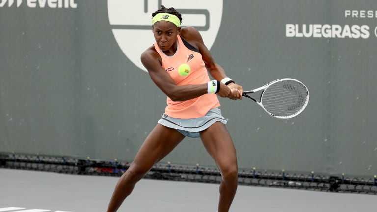 Live Lexington Blog: Venus routs Vika to set Serena clash; Gauff wins