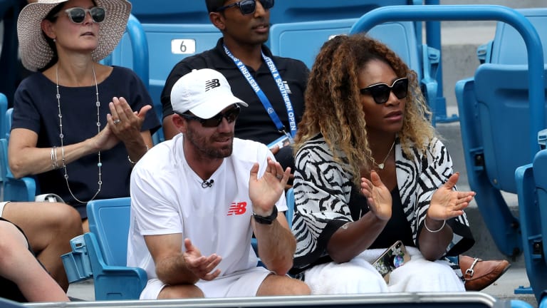 Top 5 Photos, August 15: Serena cheers on Venus; Kuznetsova dominant