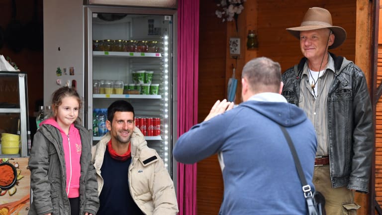 Top 5 Photos 10/15: 
Djokovic visits 
Bosnian pyramids