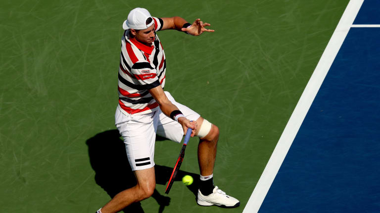 Del Potro outslugs Isner to return to the US Open semifinals