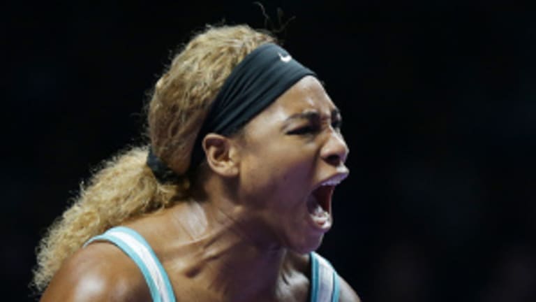 WTA Finals: S. Williams d. Wozniacki (VIDEO)