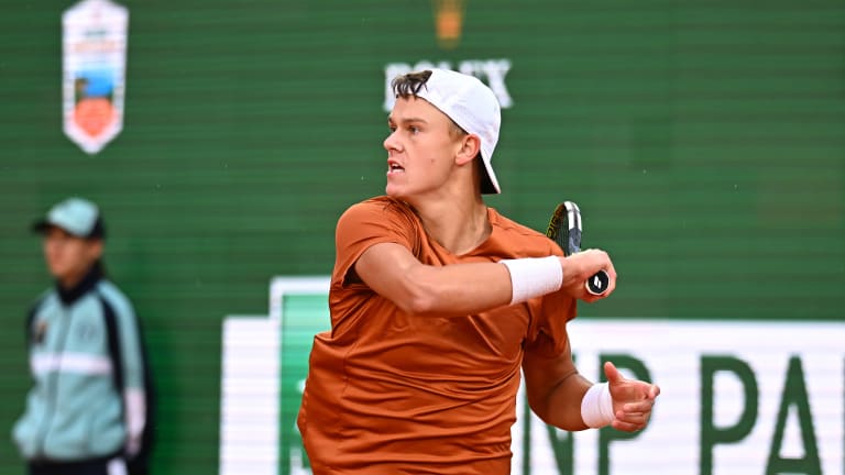 Will Rune's forehand outshine the Russian's in the pair's first clay-court clash?