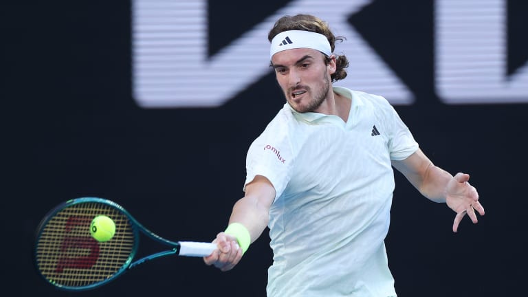 The Greek community in Melbourne is hoping to cheer Stefanos Tsitsipas into week 2 of the slam.