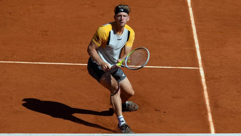 Daniil Medvedev conquers clay demons to advance in Madrid