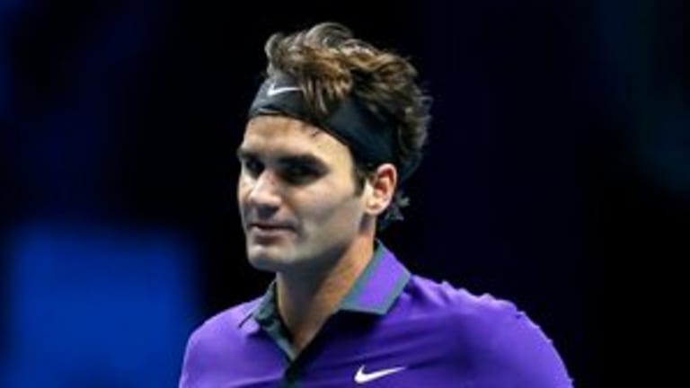 Look of the Day: Federer in sleek purple