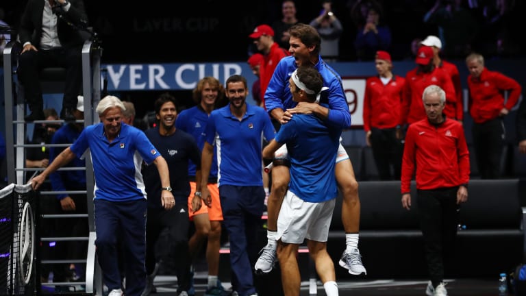 Federer gives tour
of 2019 Laver Cup
stadium