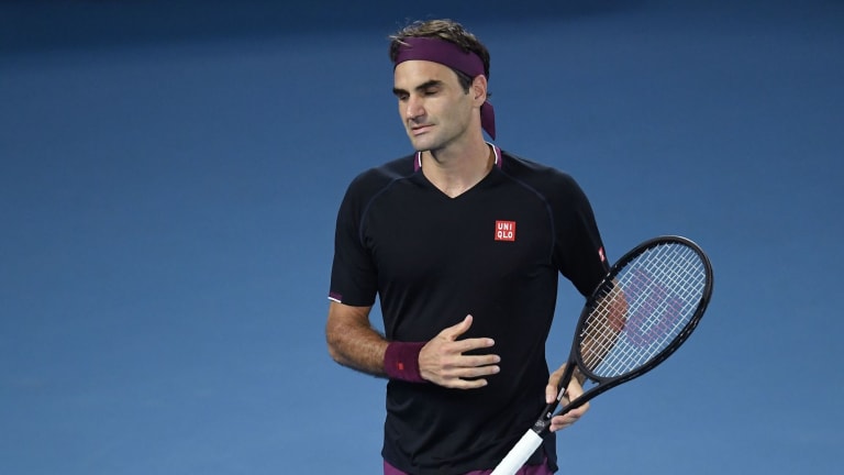 Federer says comeback in time for the Australian Open will be "tight"
