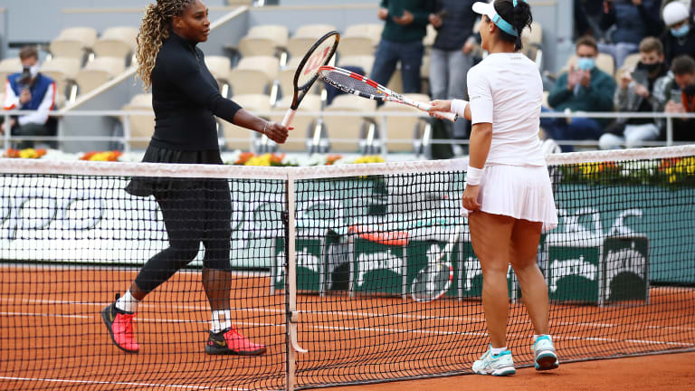 Serena Williams' unwavering faith propels her into second round
