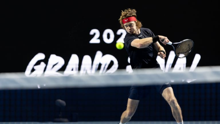 MATCH POINT: A. Rublev def. B. Paire; UTS London RR