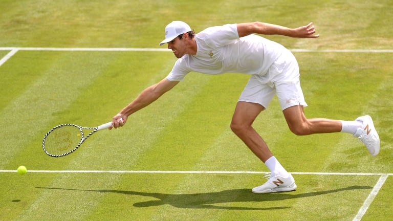 Opelka outlasts Wawrinka 8-6 in the 5th to reach Wimbledon third round