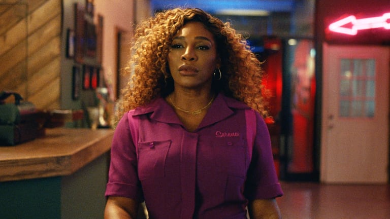 Serena enters the Superior Bowl in Michelob Ultra spot
