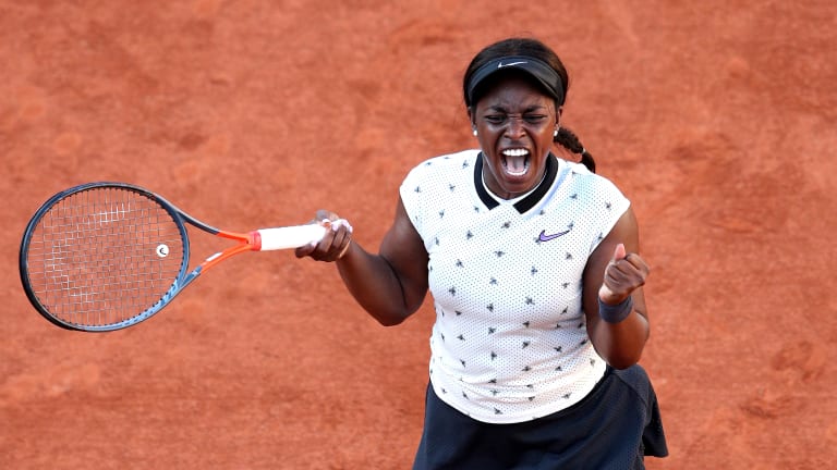 After struggling to close, Stephens gets past tricky Hercog in Paris