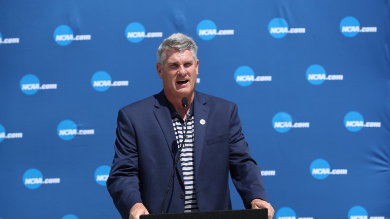 Podcast: Tim Cass 
on the importance 
of college tennis