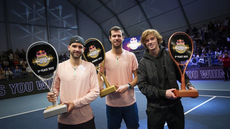 Red Bull “Bassline” champion Khachanov (center) kicked off his Vienna campaign with a 7-6 (4), 7-5 win against J.J. Wolf.