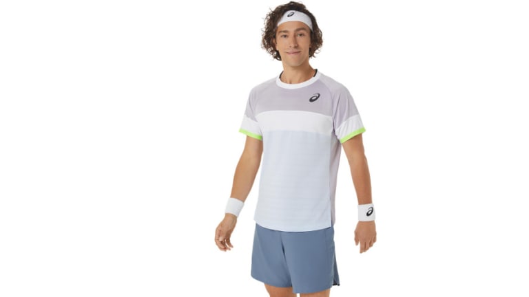 The Match Short Sleeve Top features mesh fabric on the back and sides for better airflow. The 7in Match Short is made in lightweight, recycled textile fabric with a mesh panel on the back for comfort and mobility.