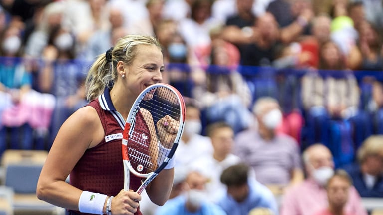 The big-hitting Kontaveit has now won 26 of her last 28 matches and 38 of her last 41 sets.