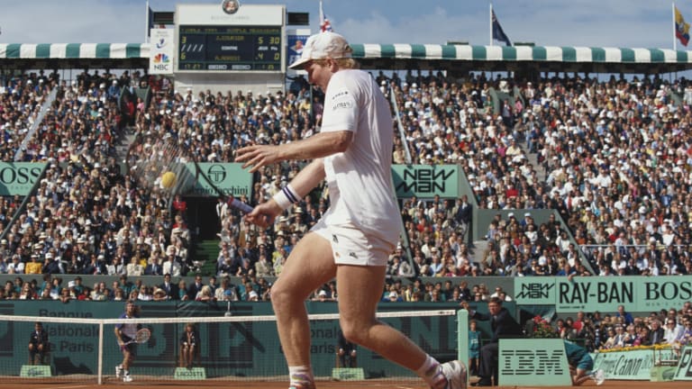 Jim Courier returns a backhand during the men's singles finals at the 1991 French Open.