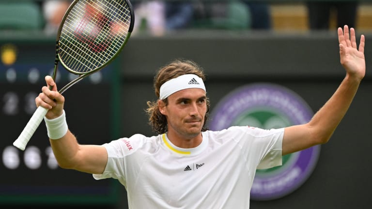 Tsitsipas (Leo) continued his grass-swing momentum into the third round.