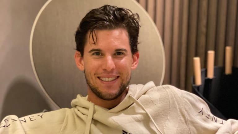Top 5 Posts 12/17: 
Thiem relaxes at 
home in Austria
