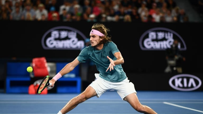 What Stefanos Tsitsipas did to Roger that Federer usually does to foes