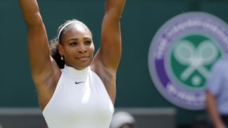 Serena kicks off Wimbledon campaign with victory over unheralded Sadikovic