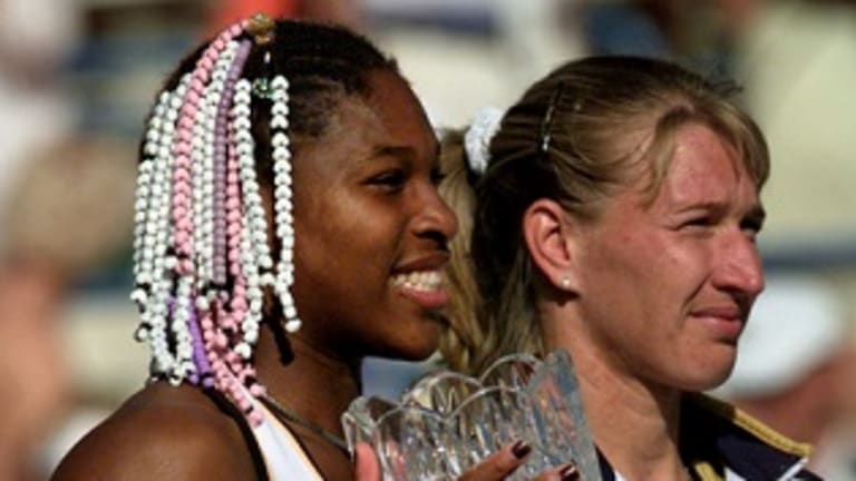 Graf: Serena can set career Grand Slam title record
