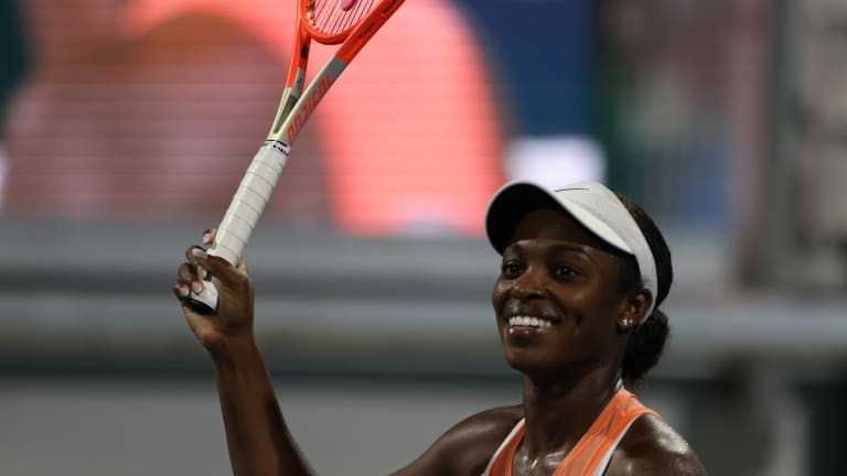 Americans in Miami—Collins, Giron advance; Stephens ends drought