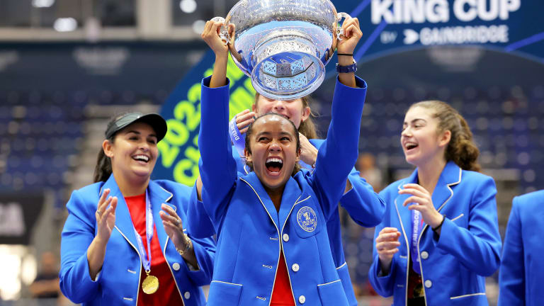 Leylah Fernandez (center) and Billie Jean King Cup champions Canada donned "Billie Blue" jackets by Tory Burch after their victory.