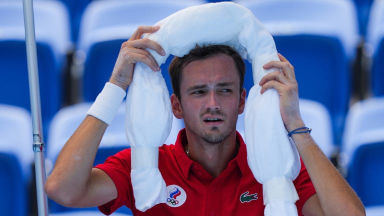 Medvedev fell in the quarterfinals of the Tokyo Olympics to Pablo Carreño Busta.