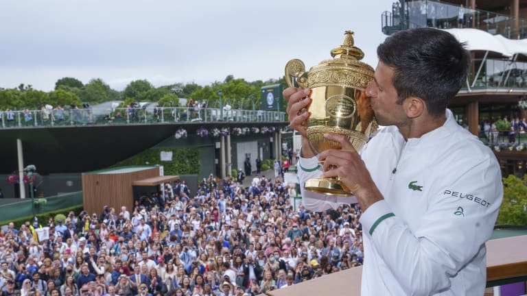 Djokovic improved to 21-11 in major finals, including 7-1 at the AELTC.
